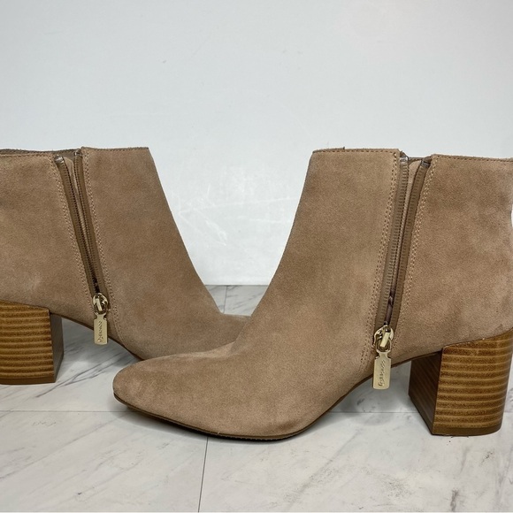 New! Blondo Tasel Tan Suede Pointy Toe Bootie 7M - Picture 6 of 14
